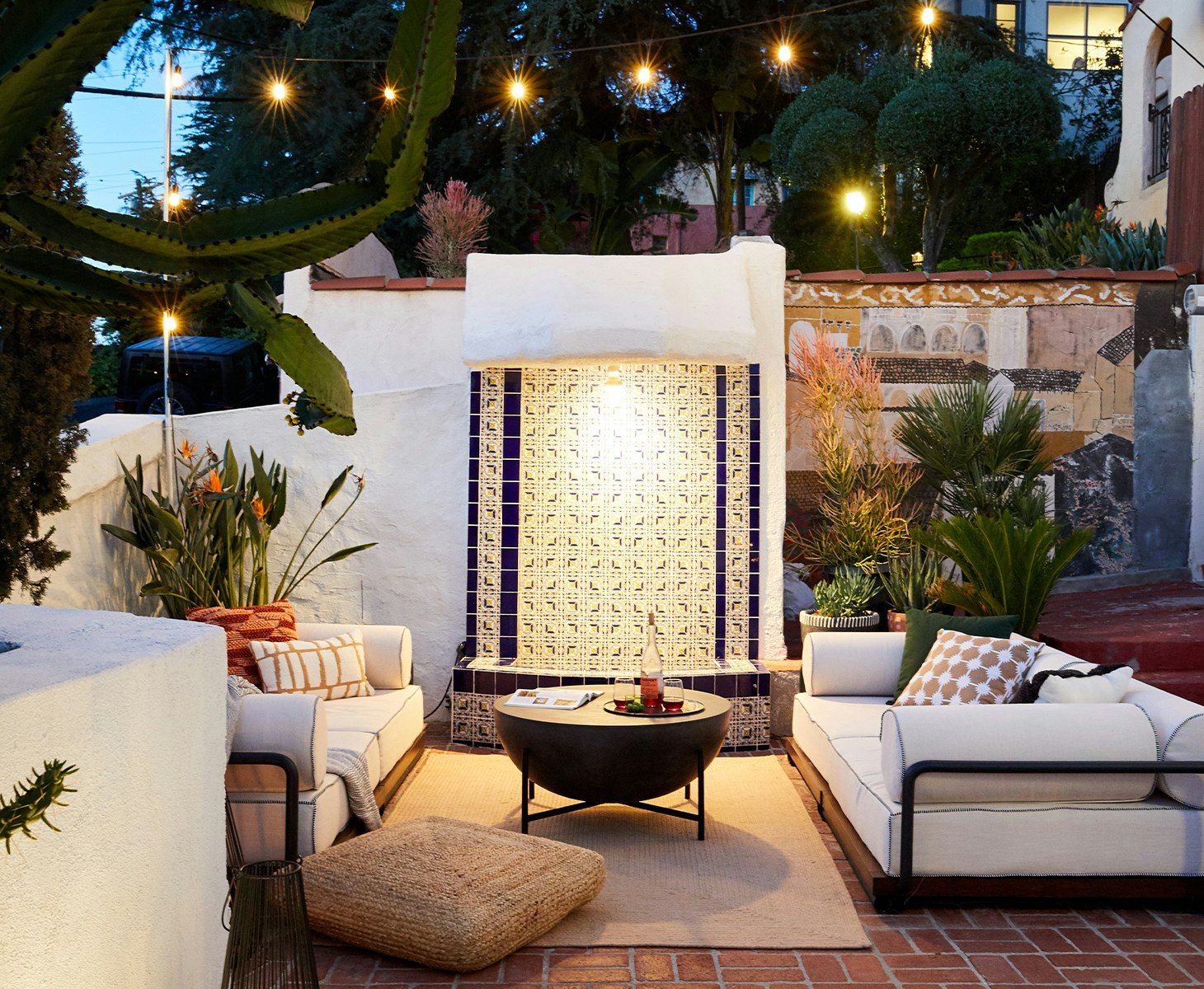 Exterior Semi-Gloss Patio Paint